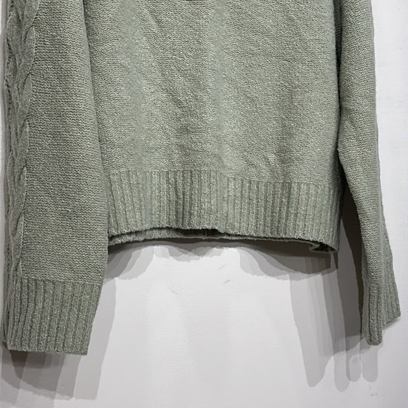 J.Crew Cashmere bouclé cable-sleeve sweater - Picture 10 of 14